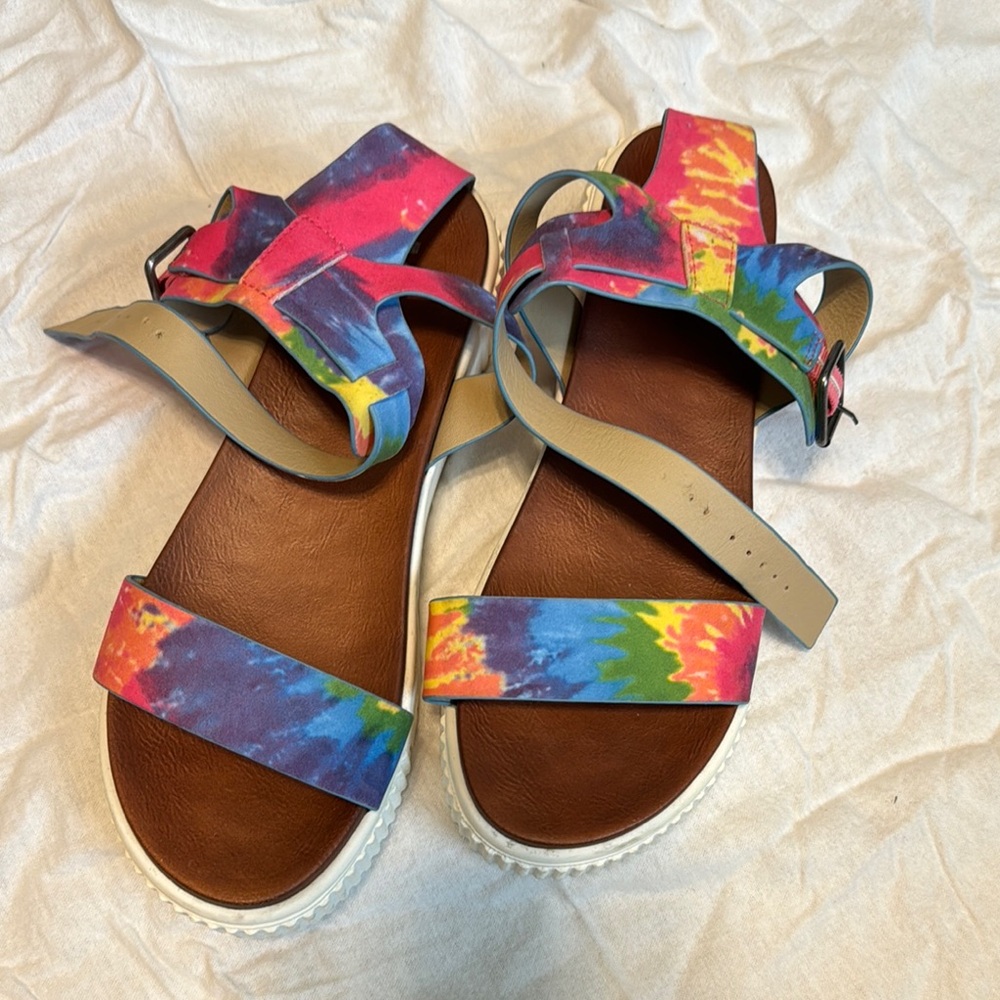 MIA Red and Pink Sandals with Vibrant Straps